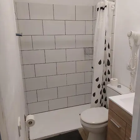 Vista Puerto Ground Floor No Balcon